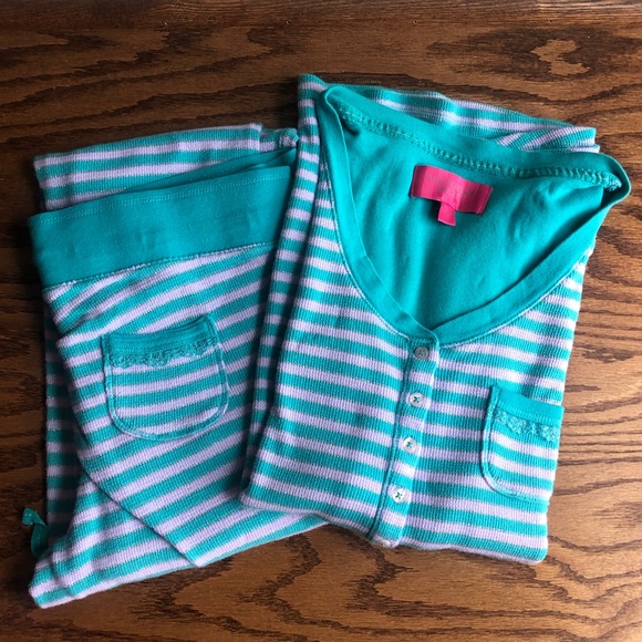 Victoria's Secret Other - Victoria’s Secret pajama set